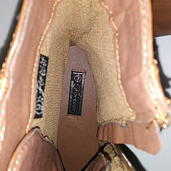 New Forever 21 Brown Boots With Bronze Studs Design - Picture 5 of 8